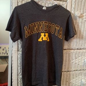 MINNESOTA GOPHERS TEE - S